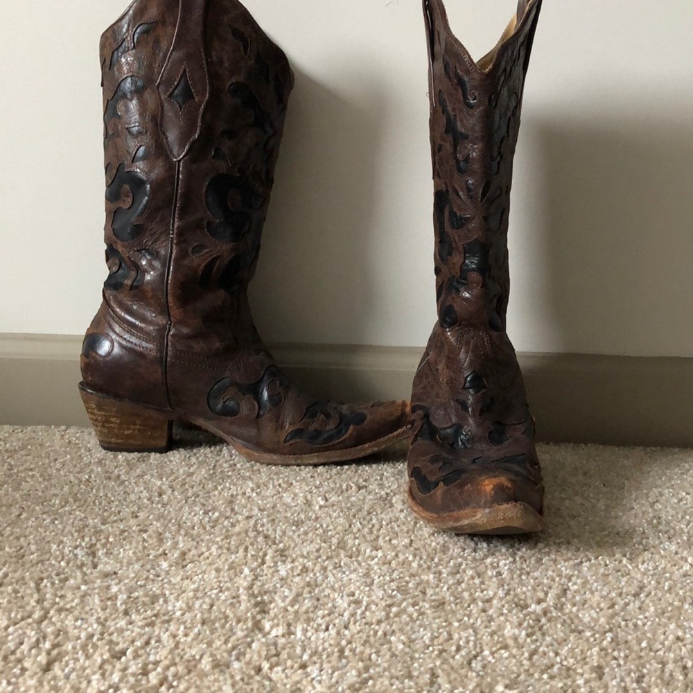Women’s Corral cowboy boots